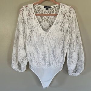 NWT Express lace sleeve balloon sleeve top